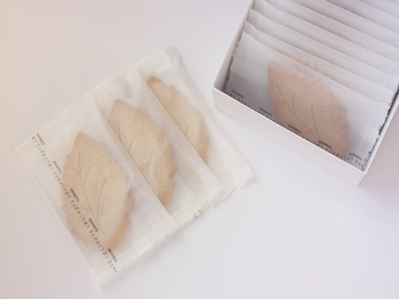 信州里の菓工房　栗サブレ　開封した写真