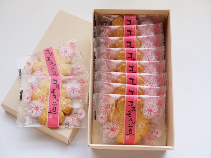 和泉屋　コスモスの道　開封した写真