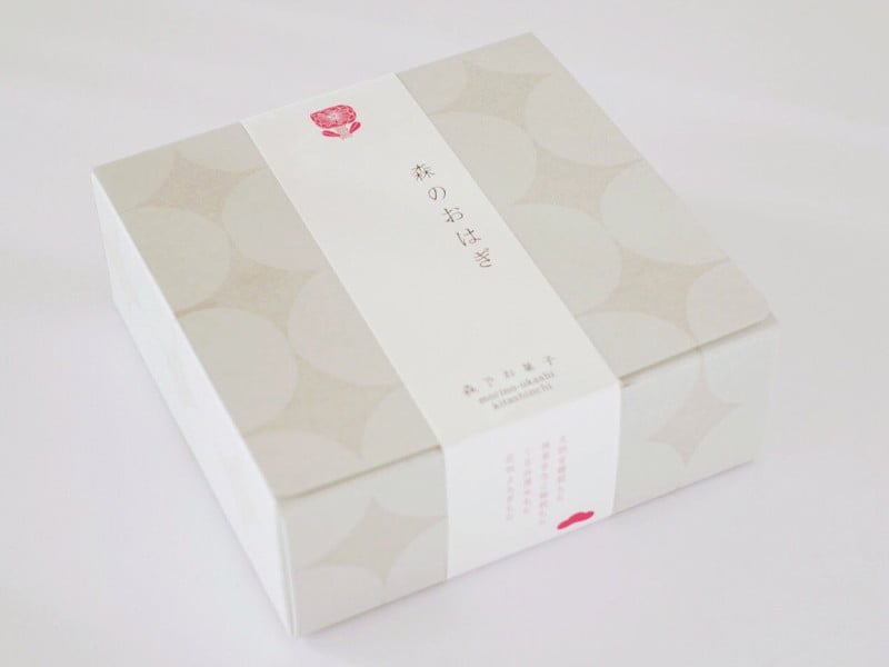 森のおはぎ詰合せ(大納言・抹茶きなこ・くるみ黒米・花桜よもぎ) 外装