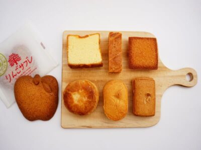 りんごの木 丘の果樹園