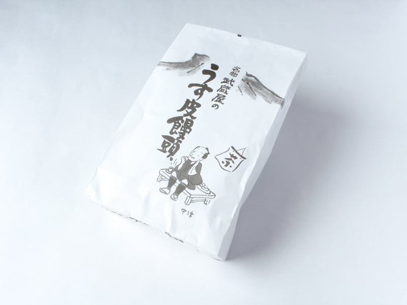 うす皮饅頭　外装