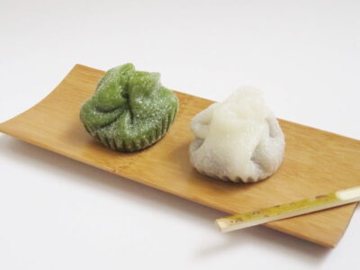 うずくまる本舗 うずくまる