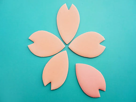 五郎丸屋　季節の薄氷ひとひら　中身の写真