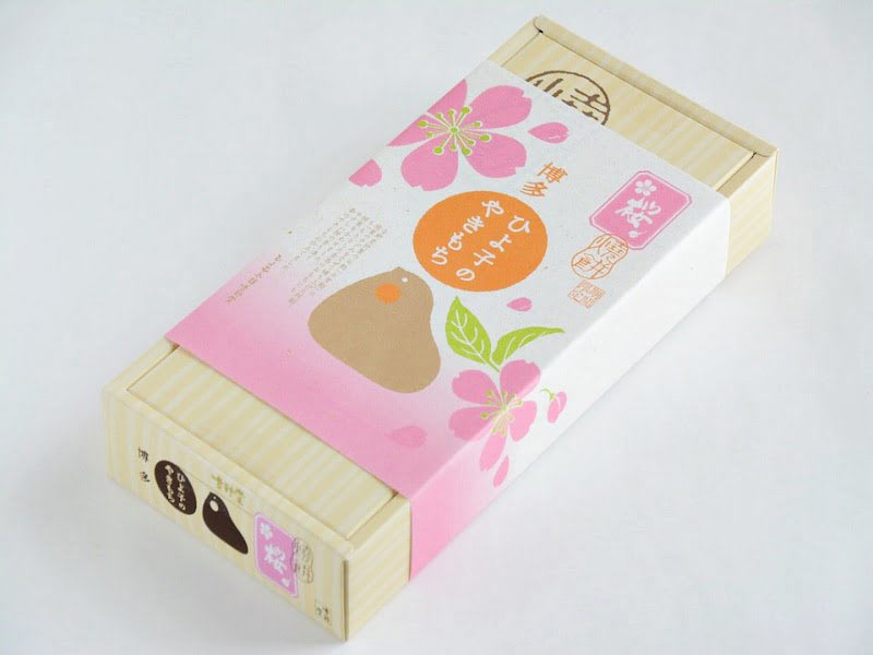 ひよ子の桜やきもち 外装