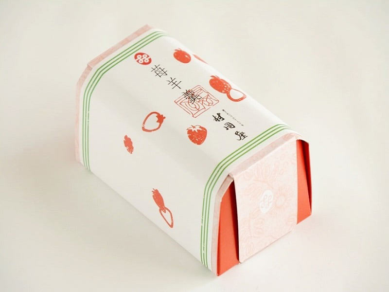 村岡屋苺羊羹 外装