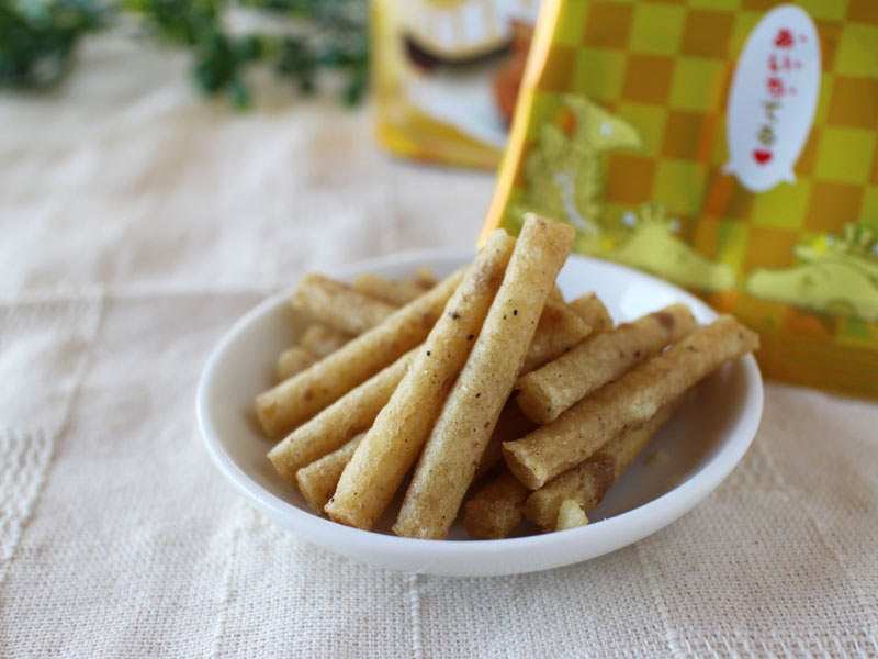 じゃがりこ東海限定手羽先味の開封した写真