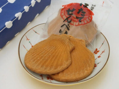 新沼菓子舗 ほたてせんべい