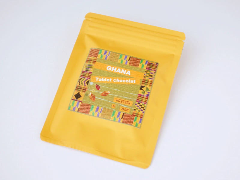 パレドオール ガーナスマイルカカオ プレミアム ビーントゥバー 外装