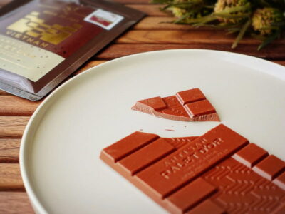 アルチザン パレドオール タブレットショコラ ベトナム51％