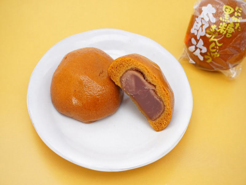 菜菓亭　黒糖まんじゅう太郎次　中身の写真