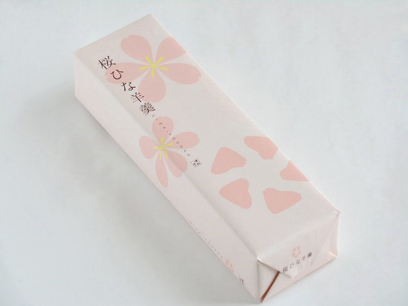 桜ひな羊羹 外装