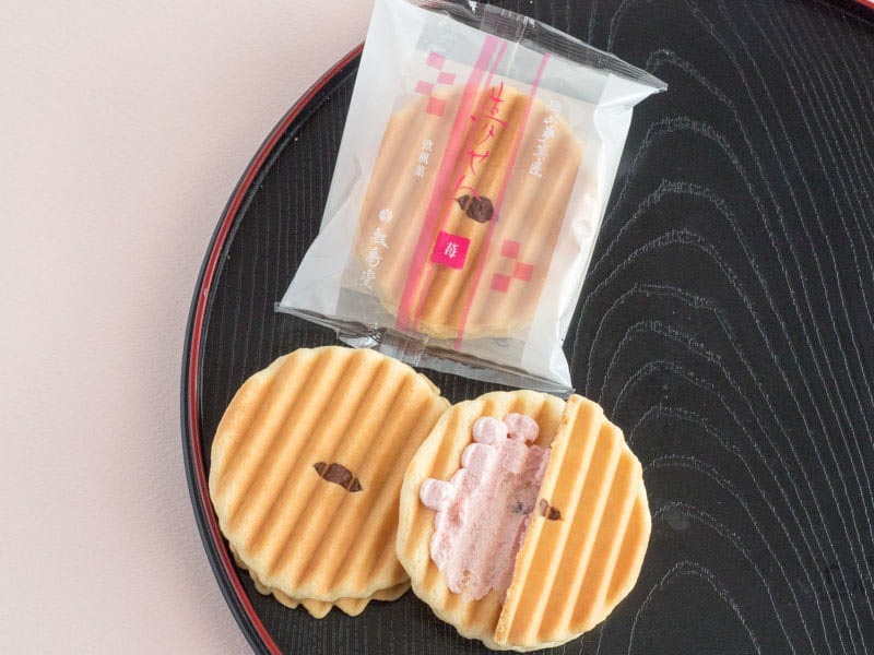 敷島堂 夢せん 中身(苺)