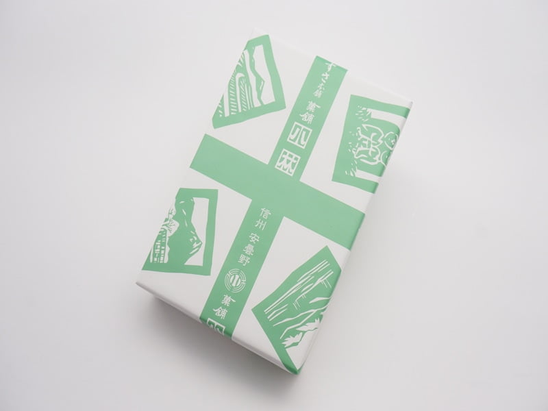 あずさ堂　赤飯まんじゅう　外装