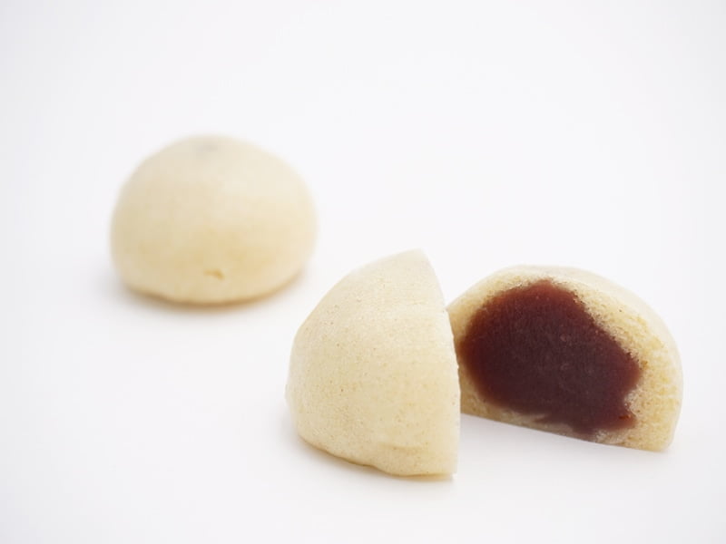 あずさ堂　そば饅頭　中身の写真