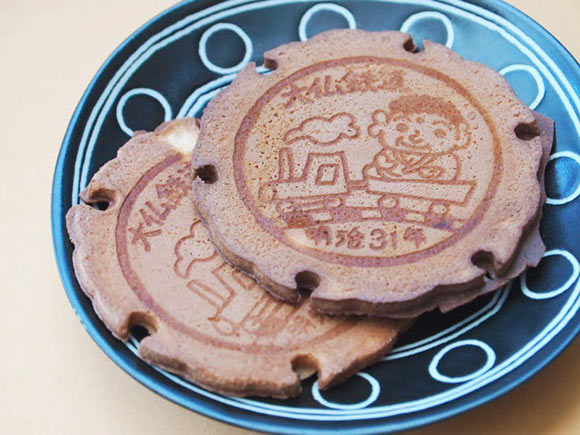 大仏鉄道せんべい 中身の写真