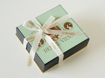 デメル ソリッドチョコレート 猫ラベル ミルク