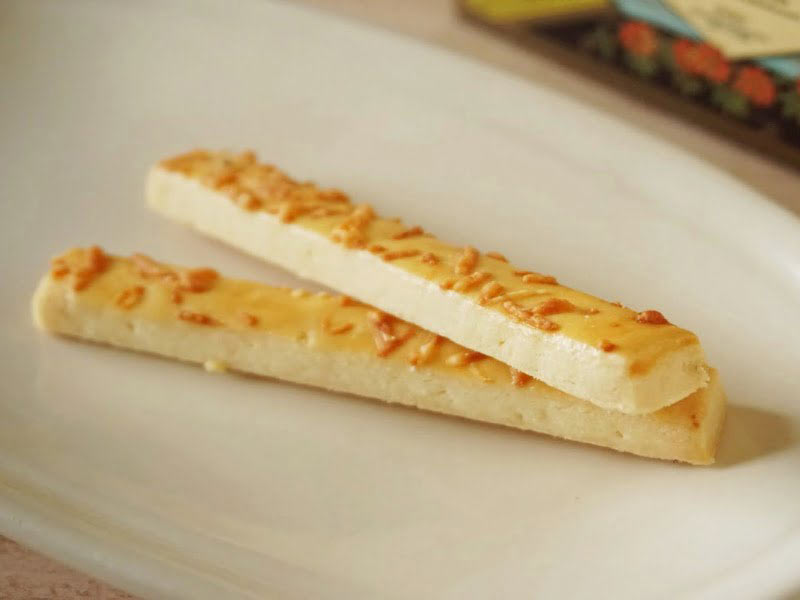 デメル サワースティックエメンタールチーズ