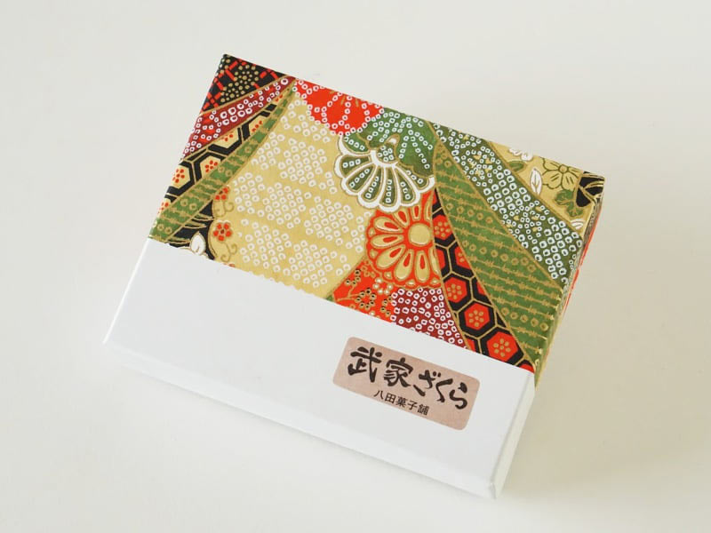 八田菓子舗 武家ざくら外装