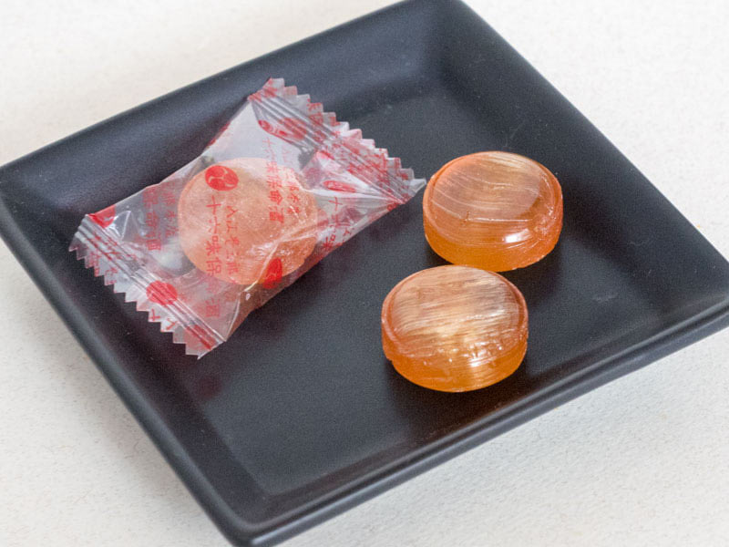 入江豊三郎本店 保命酒のど飴 中身