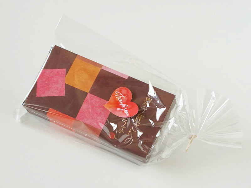 恵那栗工房 良平堂 いちご生チョコレート外装