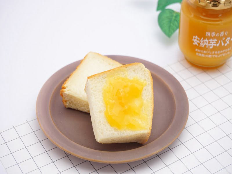 ツルヤ　安納芋バター　中身の写真