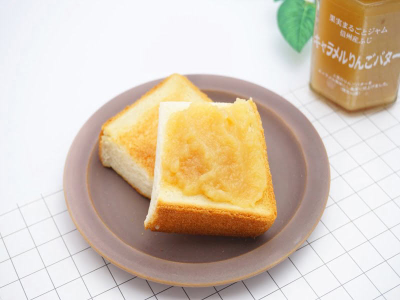 ツルヤ　キャラメルりんごバター　中身の写真