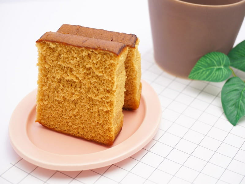 ツルヤ　黒蜜カステラ　中身の写真