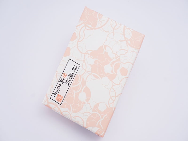 梅花亭　神楽坂石畳　外装