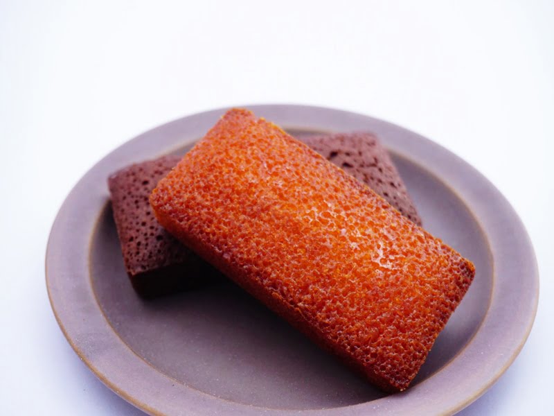 銀座コージーコーナー　プレミアムフィナンシェ　中身の写真　プレミアムフィナンシェ