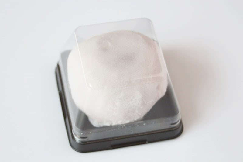 大栄堂本舗いちご大福外装写真