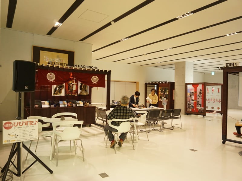 八戸ポータルミュージアムはっち休憩スペース