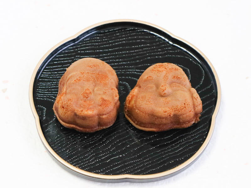 紀文堂総本店 あん入り人形焼 顔