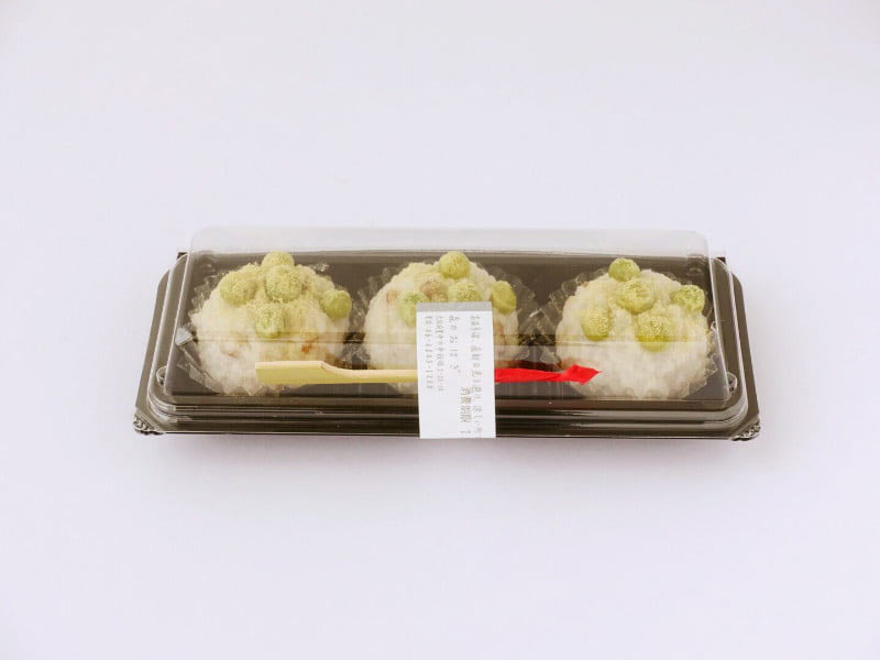 森のおはぎ 塩うぐいす雑穀もち 外装