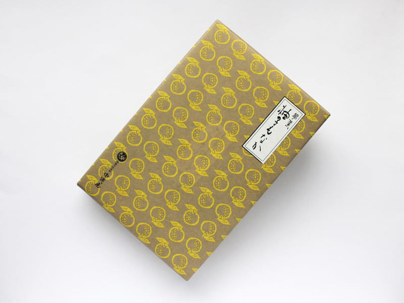 中浦屋 柚子もなか 外装