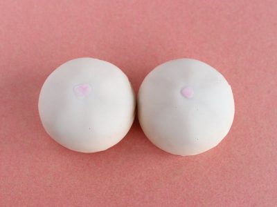 知内銘菓 おっぱい饅頭