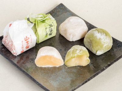 頌山堂 山芋餅と茶福餅のセット