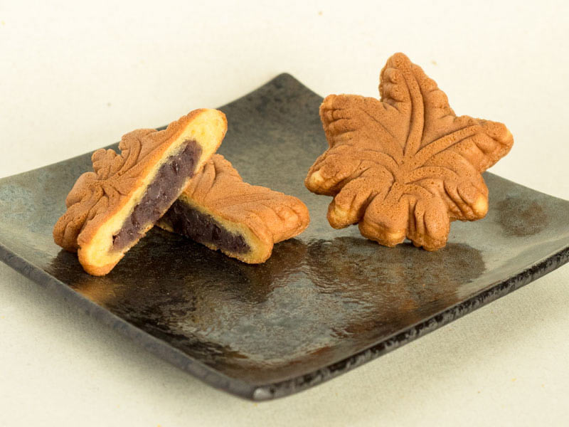 高津堂 元祖もみぢ饅頭 中身