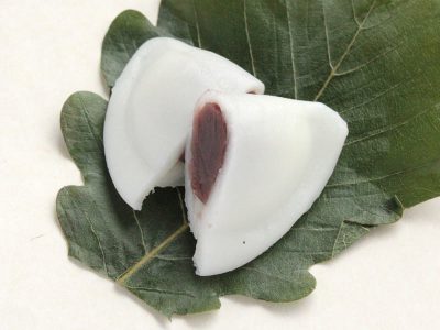 柏餅の名前の由来や歴史とは？葉っぱが付いている理由も紹介