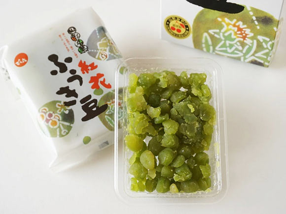 でん六 紅花ふうき豆中身