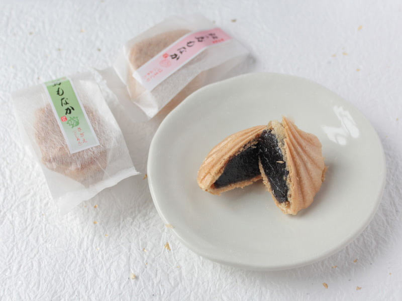 江の島最中　中身