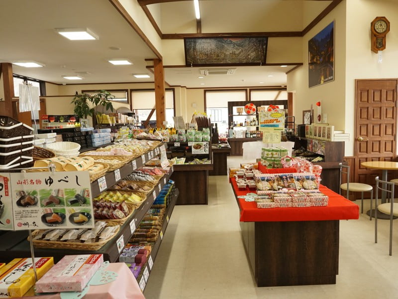 銀山温泉 大正ろまん館おみやげ