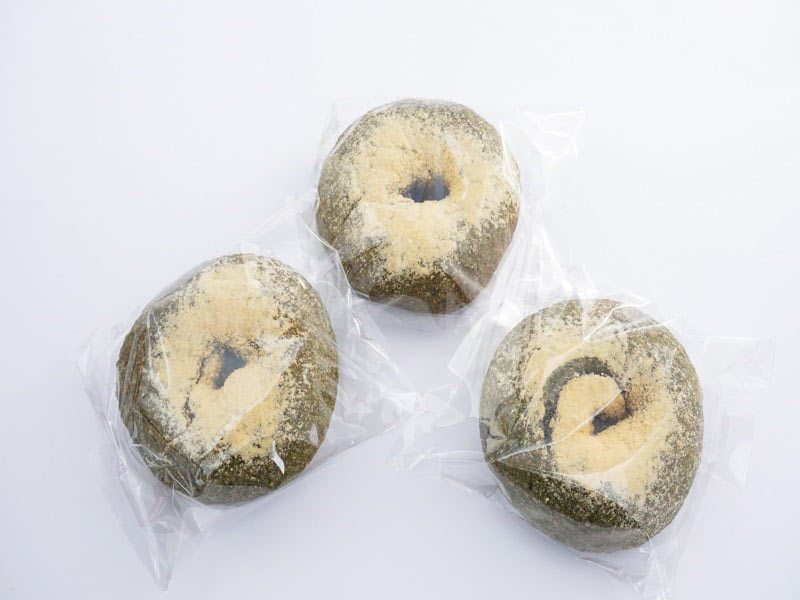 ベーグル屋ハル　よもぎきな粉ベーグル　外装