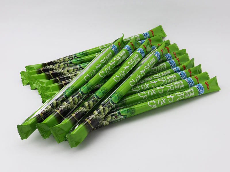 ジャイアントプリッツ沢わさびの個包装の写真