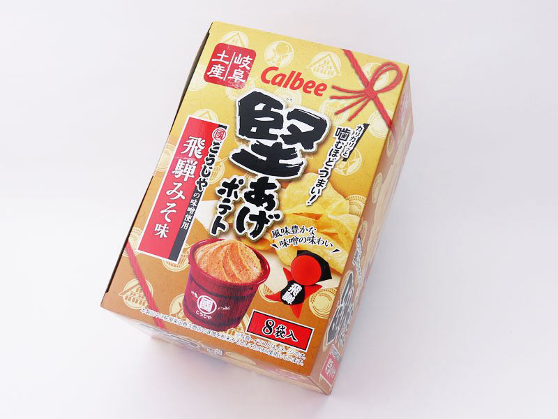 堅あげポテト飛騨みそ味の外箱写真
