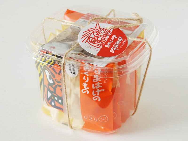 お菓子のにこり なまはげのおくりもの外装