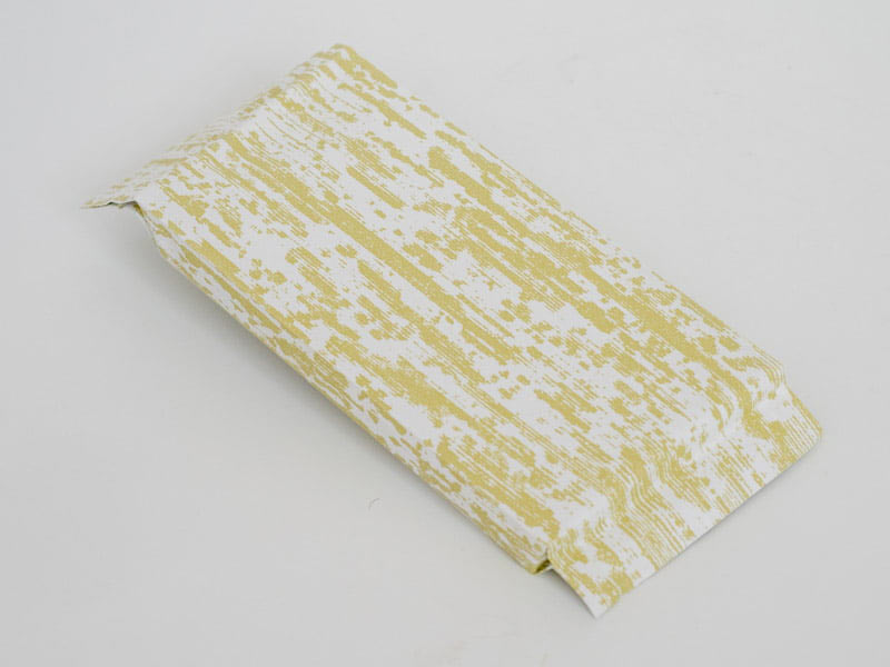 西口屋 落合羊羹 袋入り 開封