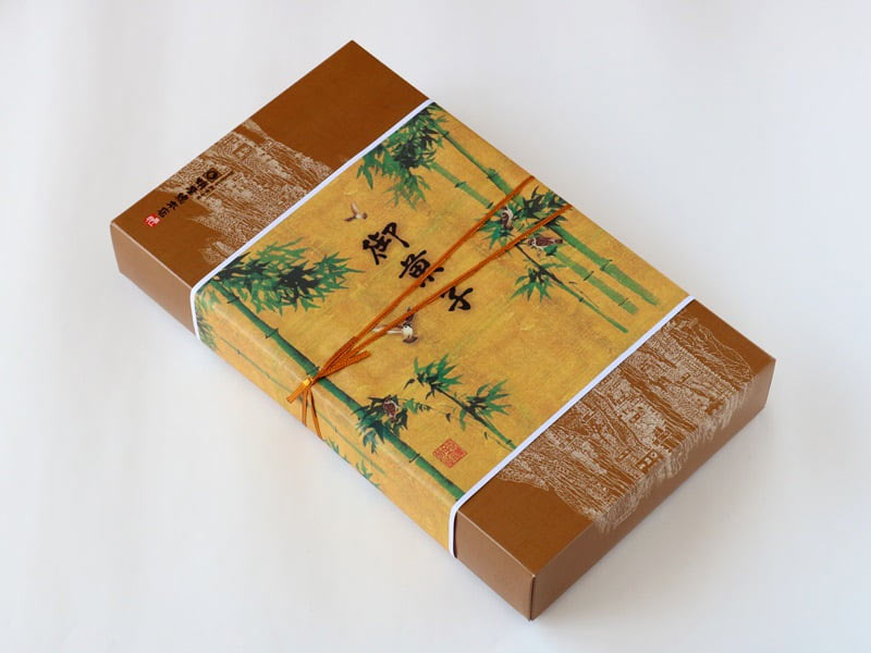 たこ壷もなか　外装