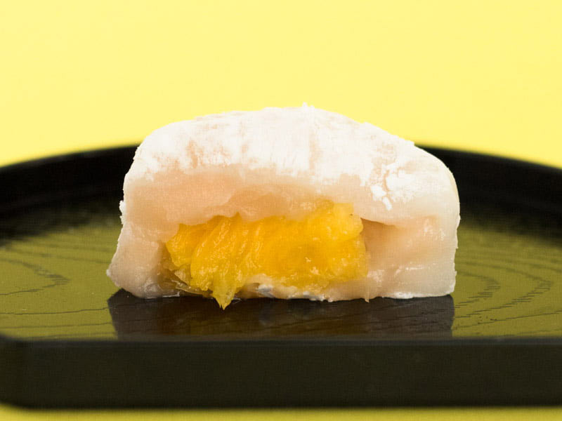 虎屋 はっさく大福 中身拡大