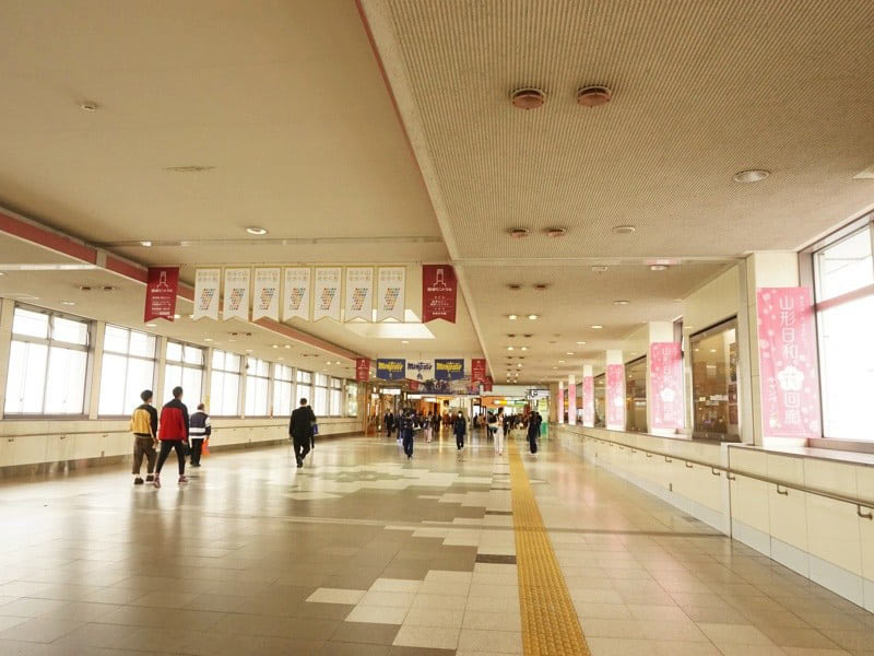 山形駅通路