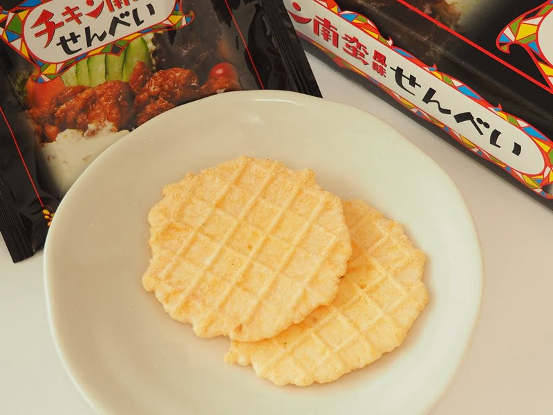 チキン南蛮風味せんべい－中身の写真